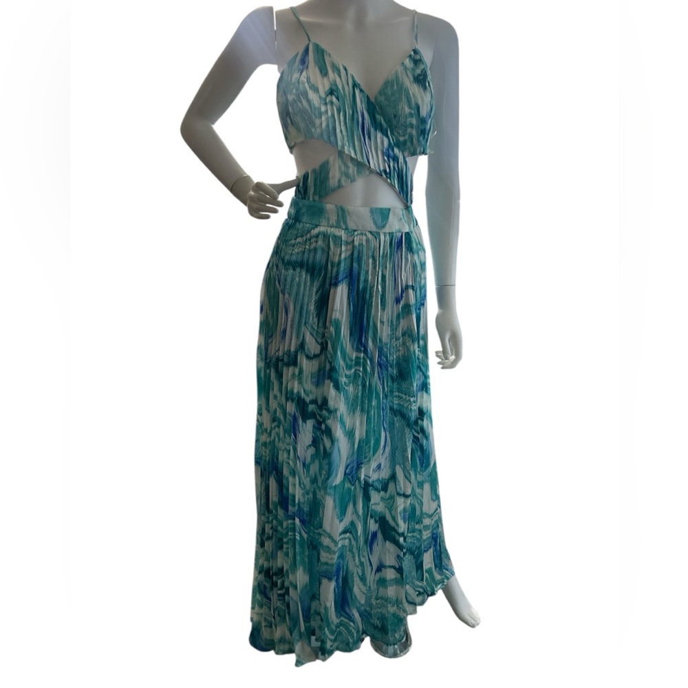 Chicways Sky Blue and White Dress